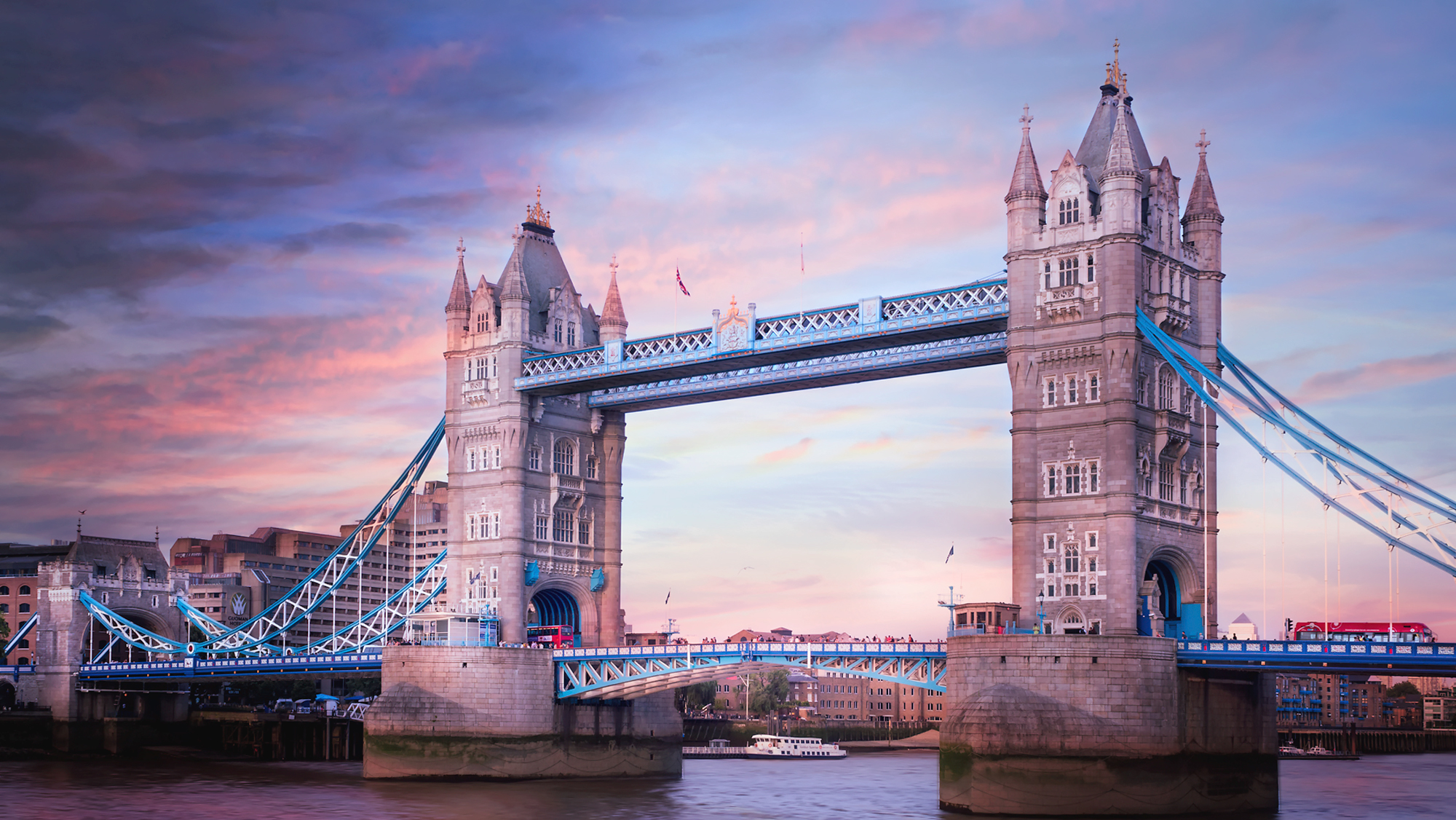 London and the double decker bus